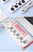Multiprise domestique avec protection individuelle contre les chocs électriques, prises britanniques norme Hong Kong, câblage et ports USB