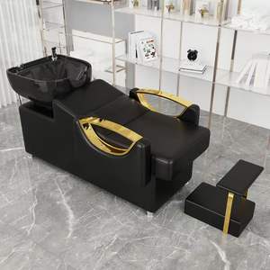Unidad de Lavacabezas para Salón de Belleza y Barbería, con Lavabo Inclinable de Cerámica Blanca y Negra, Asiento Ajustable y Cama para Lavado de Cabello - Product Image 1