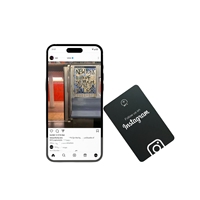 Carte de suivi Instagram NFC en métal doré plaqué or de luxe Carte métallique hybride NFC en acier inoxydable vierge