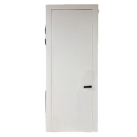 Porte intérieure en bois massif imperméable blanche avec panneau en polymère fini, ouverture manuelle pour salle de bain