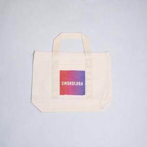 Sac fourre-tout en toile noire personnalisé avec logo, ruban et poignées en corde, marque SWORDLORA, sac promotionnel imprimé pour cadeaux - Product Image 3