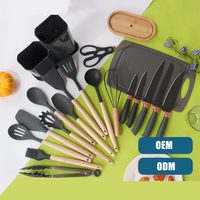 Manjia – Nouveauté : Ensemble de 19 ustensiles de cuisine en silicone avec manche en bois, planche à découper et seau de rangement – Kit d'accessoires de cuisine