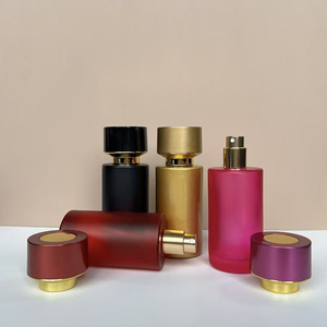 Custom Color Hot Sale Large Capacity Perfume <b>Bottle</b> Luxury Clear 50ml Round Glass Perfume <b>Bottle</b> with Gold Spray Cap - Product Image 4