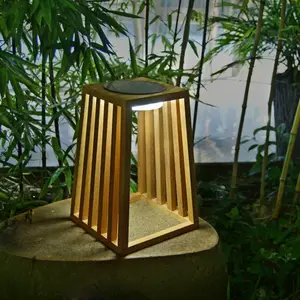 Luci da giardino Decorative lampada da terra prato esterno in Rattan Villa giardino impermeabile LED solare su misura IP44