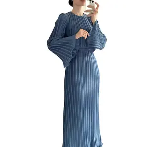 Factory Supply 2024 Spring New Pressure Pleat Flared Sleeve Maxi Dress Ladies Muslim Turkish Long Sleeve Muslim Evening Dress