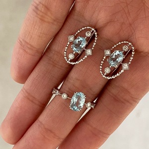 Ensemble de bijoux fins en argent pur S925, style rétro français, bague et boucles d'oreilles en diamant bleu marine avec un design de niche en dentelle, style vintage de luxe - Product Image 1