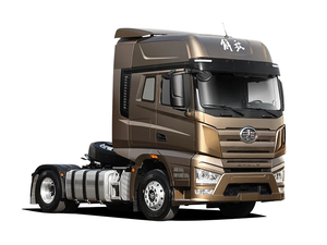 รถบรรทุกหัวลาก FAW J7 รุ่นใหม่ 6x4 เครื่องยนต์ดีเซล Fawde สำหรับงานหนัก มาตรฐานยูโร 5 พร้อมระบบกันสะเทือนแบบลมด้านหลังซ้าย - Product Image 2