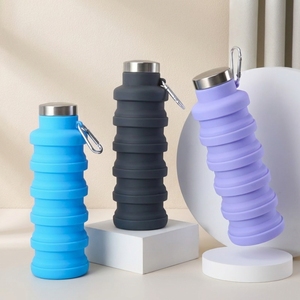 Botella de Agua Deportiva Plegable de Silicona, 500 ml, Reutilizable, a Prueba de Fugas, Libre de BPA, Apta para Lavavajillas, con Mosquetón - Product Image 4
