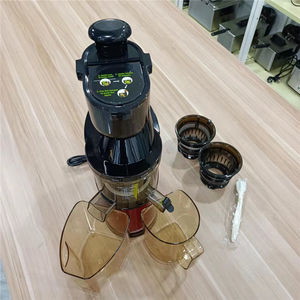 Machine de jus avec grand lancers de 81mm de large et sans BPA, appareil à mastiquer facile à nettoyer, avec tasse de jus de 900 ml - Product Image 3