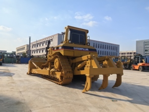 Used Caterpillar D8R Crawler Bulldozer USA Made Low Hours Original 3406C Engine With Rear Ripper - Product Image 2