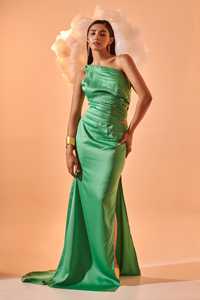 ชุดเดรสไหล่เดียวแบบจับจีบสำหรับผู้หญิง โดดเด่นด้วยทรงสวยหรู ผ้าเนื้อบางเบา สวมใส่สบาย และดีไซน์ทันสมัย - Product Image 2