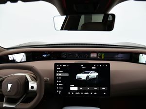 Accettiamo Ordini Personalizzati Changan Avatr07 SUV Puro di Medie Dimensioni - Disponibile Ora Spedizione Immediata Affrettati a effettuare il tuo ordine. Quantità Limitata - Product Image 4