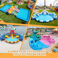 Parc aquatique gonflable haut de gamme pour les stations balnéaires avec toboggans et obstacles pour usage commercial sur la plage