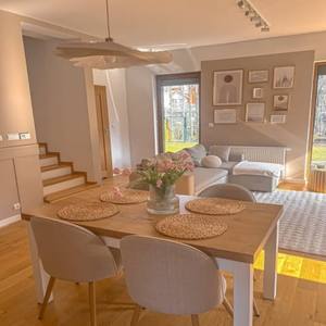 Piso <span class=keywords><strong>Laminado</strong></span> Brillante Súper Lustroso de MDF 8mm y 12mm <span class=keywords><strong>AC5</strong></span>, de Madera HDF Impermeable, al Mejor <span class=keywords><strong>Precio</strong></span> y Más Vendido - Product Image 5