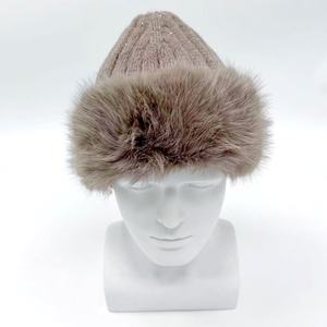 Ensemble bonnet <span class=keywords><strong>et</strong></span> écharpe longue en fausse fourrure de lapin Rex tricotée confortable pour femmes, ensemble bonnet écharpe <span class=keywords><strong>gants</strong></span> pour femmes - Product Image 4