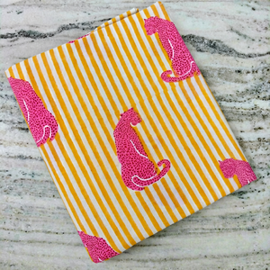 Tissu imprimé sur mesure en coton 100 %, idéal pour l'ameublement et les vêtements, designs personnalisés également disponibles - Product Image 1