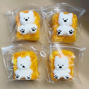 Toast knead Bear Bread Squeeze Toy Simulation <b>Food</b> Decompression Stress Relief <b>Squishy</b> Fidget Toy - Product Image 2