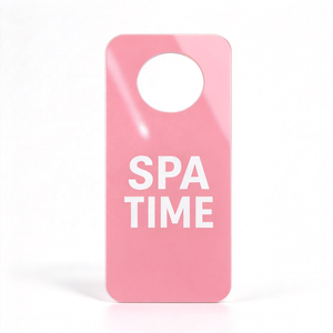 Colgador de puerta personalizado con impresión para hoteles y restaurantes, tarjetas con acabado brillante, no molestar, servicios de limpieza de doble cara - Product Image 1