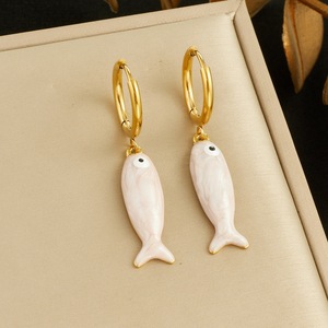 Pendientes Colgantes de Acero Inoxidable con Baño de Oro de 18K, Diseño de Pez Marino, Esmalte Azul, Antideslustre, Venta al por Mayor - Product Image 4