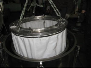 ระบบการหมุนเหวี่ยงและแยกของเหลวในอุตสาหกรรม พร้อมเครื่องแยกของเหลวด้วยถุงกรองแบบยกขึ้นที่เป็นแก่นกลางสำหรับการแปรรูปแบบแบทช์อัตโนมัติ - Product Image 5