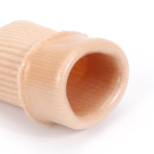 <span class=keywords><strong>Separador</strong></span> <span class=keywords><strong>de</strong></span> <span class=keywords><strong>dedos</strong></span> Uso diurno <span class=keywords><strong>nocturno</strong></span> Vendaje Manga separadora <span class=keywords><strong>de</strong></span> maíz superpuesta; Material Sebs <span class=keywords><strong>de</strong></span> nailon <span class=keywords><strong>de</strong></span> silicona antidesgaste - Product Image 4