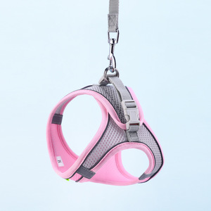 Arnés Reflectante para Perros de Raza Pequeña, Chaleco para Mascotas con Correa para Caminatas Nocturnas con Seguridad - Product Image 2
