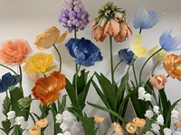 Magnifique ensemble de fleurs géantes personnalisables Fleurs artificielles artisanales pour les accessoires de scène de remise de diplômes Décorations de mariage