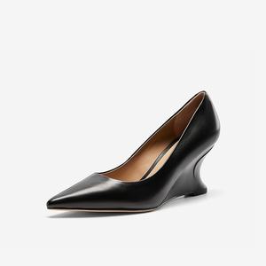 2025 Latest Plus Size 43 Pointed Toe PU Leather <strong>Wedge</strong> Heels 5cm Heels Pumps Shoes - Product Image 5