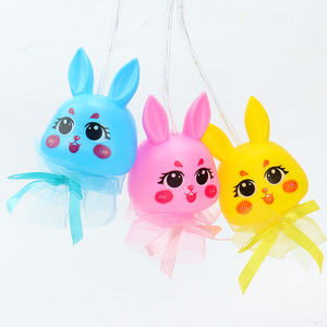 Lanterne lumineuse en forme de lapin, jouet en plastique pour enfants, idéal pour les marchés nocturnes, les parcs, cadeau, vente en gros - Product Image 3