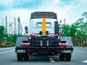 รถบรรทุกขยะแบบ Hook-lift ยี่ห้อ Dongfeng 4x2 พวงมาลัยซ้าย/ขวา ขนาด 8 ลูกบาศก์เมตร ใหม่เอี่ยม ปรับเปลี่ยนได้หลากหลาย เหมาะสำหรับงานสุขาภิบาลในเมืองและชุมชนในเขตเมือง - Product Image 5