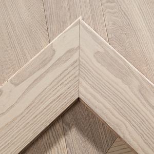 Suelo <span class=keywords><strong>de</strong></span> Parqué <span class=keywords><strong>de</strong></span> <span class=keywords><strong>Madera</strong></span> <span class=keywords><strong>de</strong></span> Fresno <span class=keywords><strong>de</strong></span> Tres Capas con Diseño Moderno, Resistente al Agua, Instalación con Sistema <span class=keywords><strong>de</strong></span> Clic, para Almacenes y Villas - Product Image 3