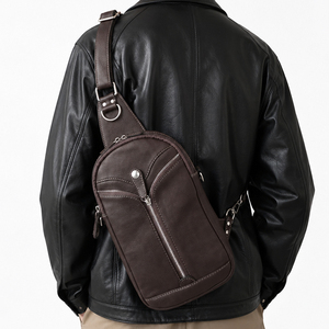 Bolso cruzado decorativo para hombre con diseño de silueta delgada para transportar lo esencial de diario - Product Image 1