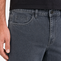 XUCHANG Fabricant OEM de jeans en denim pour hommes, coupe droite, coupe classique, 100% coton lavé, de haute qualité, style vintage, avec logo personnalisé