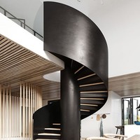 Escalier en colimaçon en métal gris avec revêtement en poudre, style moderne Prima Indoor, avec main courante en acier inoxydable pour immeuble de bureaux commercial
