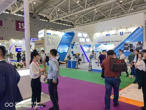 1304ee5 <span class=keywords><strong>PP</strong></span> <span class=keywords><strong>Polypropylene</strong></span> (<span class=keywords><strong>PP</strong></span>) sửa đổi hạt gia cố sợi thủy tinh dài cho các ứng dụng sợi - Product Image 6