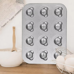 Noordse stijl 12-delige beer-vormige madeleinepan van carbonstaal, antiaanbaklaag, 3D dieren cakevorm, keukengerei, bakplaat, groothandel - Product Image 2