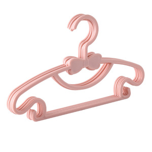 Cintres en plastique antidérapants pour vêtements de bébé avec encoches pour les épaules, pour l'organisation des placards de <span class=keywords><strong>la</strong></span> crèche, lot en vrac - Product Image 2