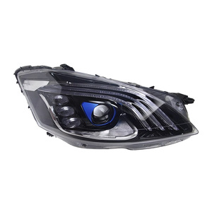 Conjunto de Luces Diurnas Delanteras para Mercedes Clase S W221 (2006-2012), Modificadas con Tres Barras LED, Lente LED de 12V, Bombilla en Estado Nuevo - Product Image 3
