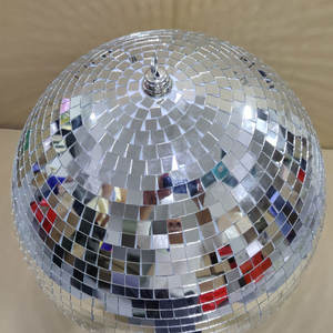 40 सेमी बड़ा चिंतनशील डिस्को बॉल फैक्ट्री-निर्मित क्रिसमस की पार्टी सजावट शामिल - Product Image 2