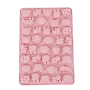 Yongli TG008 40 cavità stampo gommoso per cartoni animati stampi in Silicone personalizzati per Gummies vassoi per stampi gommosi al cioccolato