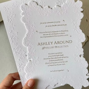 Suite d'invitations <span class=keywords><strong>de</strong></span> <span class=keywords><strong>mariage</strong></span> <span class=keywords><strong>de</strong></span> luxe personnalisées en papier <span class=keywords><strong>de</strong></span> qualité supérieure, avec dorure <span class=keywords><strong>à</strong></span> chaud et impression numérique, conception gratuite incluse - Product Image 4