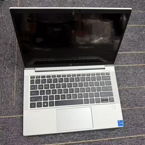 Portátiles Usados de Negocios <span class=keywords><strong>Hp</strong></span> <span class=keywords><strong>Elitebook</strong></span> 830 G8 de 13.3 Pulgadas, 11.ª Generación, Sin RAM, Sin SSD, Reacondicionados al Por Mayor - Product Image 1