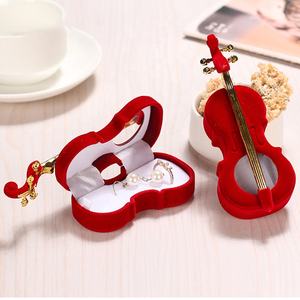 批发豪华标志印花小提琴形戒指盒和珠宝盒，耳环盒，包装礼品盒。 - Product Image 4