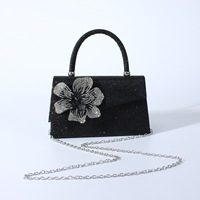 Pochette de soirée scintillante à fleurs en strass pour femme, sac à main élégant avec chaîne pour mariage et fête