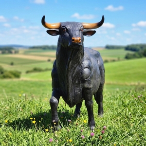 Statue de taureau espagnol en fibre de verre grandeur nature, sculpture animale très demandée pour la décoration extérieure - Product Image 2