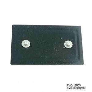 Consen Artwork fournit des patchs personnalisés en PVC souple, des étiquettes en caoutchouc gaufrées pour vêtements. - Product Image 3