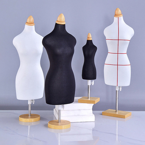 <span class=keywords><strong>Mannequin</strong></span> de <span class=keywords><strong>couture</strong></span> en mousse unisexe pour enfants, ajustable en position debout, pour tailleur et couturière, conception ajustable - Product Image 3