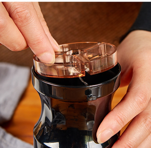 Mini machine à <span class=keywords><strong>café</strong></span> domestique portable avec broyeur de <span class=keywords><strong>grains</strong></span> manuel Source d'alimentation manuelle en plastique domestique - Product Image 6