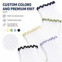 Kaos Kaki Anti Selip Custom OEM Label Pribadi Sol Silikon Manset Ruffle Kaos Kaki Yoga Pilates Studio MOQ Rendah