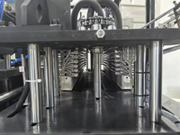 Machine de soufflage de bouteilles de jus et de boissons sportives en PET écologique de haute qualité, automatique, à moteur, CJ-B2-2000C, 2 cavités